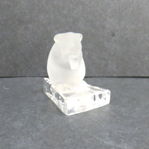 CRYSTAL CUTIES Frosted Glass Mouse on Clear Cheese Base Nachtmann Germany Vintag - Picture 2 of 10